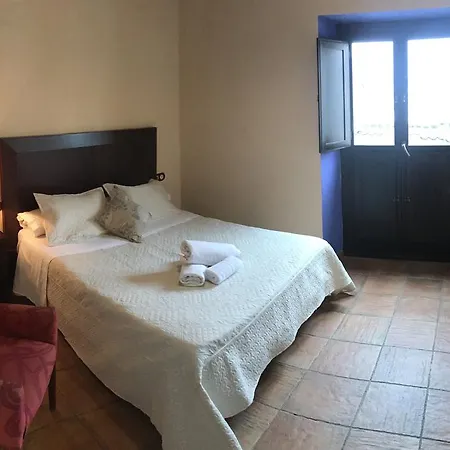 Victoria Apartment
