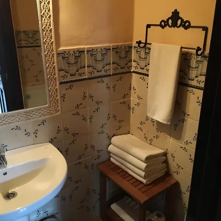 Victoria Apartment